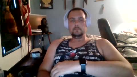 Snapshot of zippy9157 chatting on 10, 7, 2026 zippy9157 online show from 10, 7, 2026