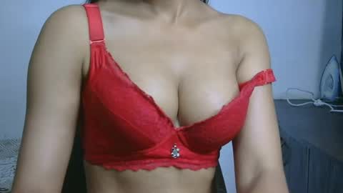 Snapshot of ziyaa_1 chatting on 18, 7, 2026 Ziyaa online show from 18, 7, 2026