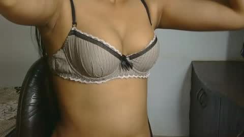 Snapshot of ziyaa_1 chatting on 27, 7, 2026 Ziyaa online show from 27, 7, 2026