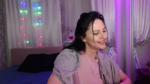 Snapshot of zlatagoddess chatting on 15, 10, 2025 Zlata online show from 15, 10, 2025