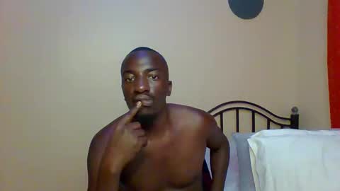 Snapshot of zlatann2012 chatting on 2, 3, 2025 Zlatann2012 online show from 2, 3, 2025