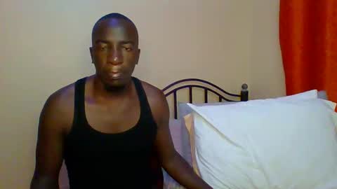 Snapshot of zlatann2012 chatting on 9, 3, 2025 Zlatann2012 online show from 9, 3, 2025