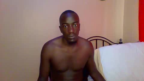 Snapshot of zlatann2012 chatting on 10, 3, 2025 Zlatann2012 online show from 10, 3, 2025