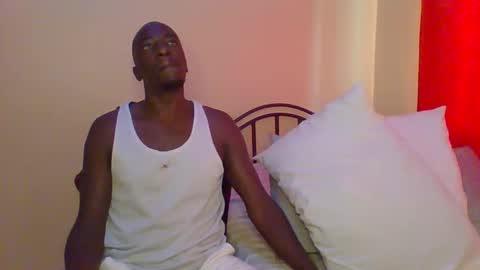 Snapshot of zlatann2012 chatting on 12, 3, 2025 Zlatann2012 online show from 12, 3, 2025