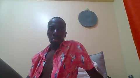 Snapshot of zlatann2012 chatting on 11, 9, 2025 Zlatann2012 online show from 11, 9, 2025