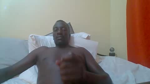 Snapshot of zlatann2012 chatting on 23, 11, 2025 Zlatann2012 online show from 23, 11, 2025