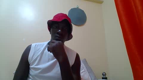 Snapshot of zlatann2012 chatting on 5, 1, 2026 Zlatann2012 online show from 5, 1, 2026