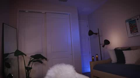 Zara  Join next live  at 5PM EST  online show from 11, 11, 2025