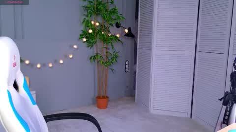 Snapshot of zoe__page chatting on 20, 3, 2026 Im Zoe online show from 20, 3, 2026