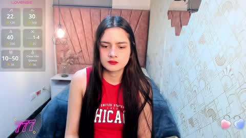 ZOE TAYLOR online show from 27, 3, 2026