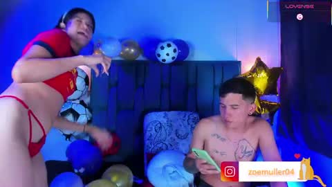 zoe_axel1 online show from 2, 7, 2026