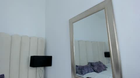 Zoe Banx online show from 6, 3, 2026