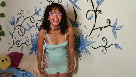 zoe_ch_ online show from 30, 4, 2026