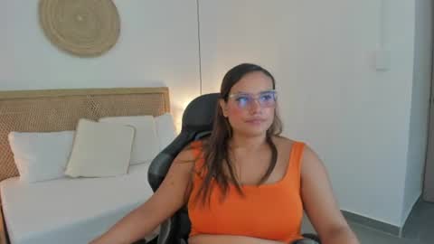 Zoe  online show from 28, 7, 2026