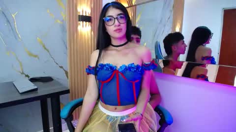 zoe_ferrer7 online show from 17, 2, 2026