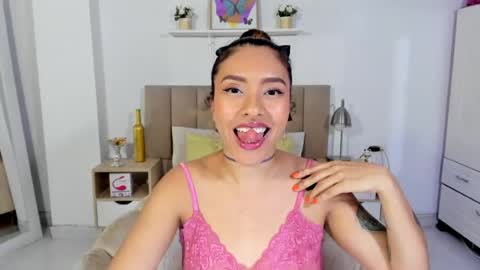 Zoe Gruber online show from 14, 7, 2026