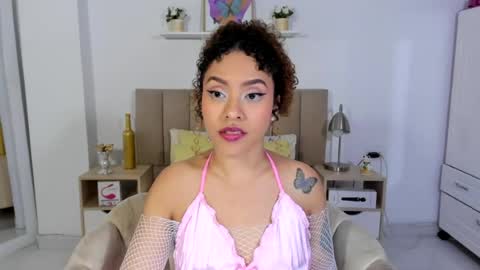 Zoe Gruber online show from 17, 7, 2026