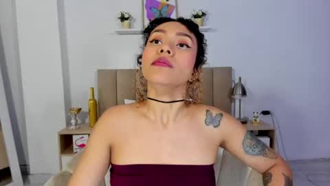 Zoe Gruber online show from 24, 7, 2026