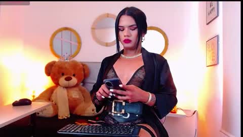 zoe_hecate online show from 28, 9, 2025