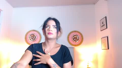 zoe_hecate online show from 5, 5, 2026