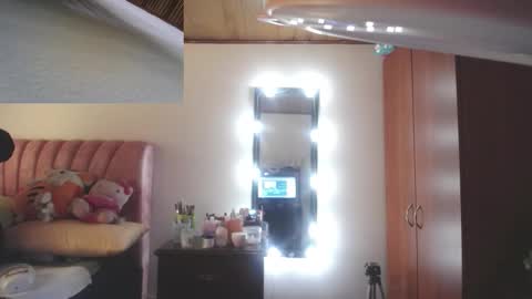 Snapshot of zoe_hotxxx chatting on 19, 1, 2026 zoe hotxxx online show from 19, 1, 2026