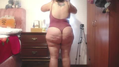 zoe hotxxx online show from 4, 6, 2026