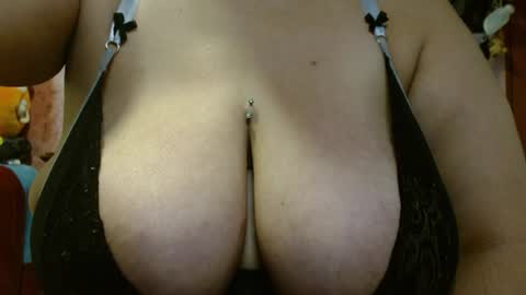 zoe hotxxx online show from 3, 7, 2026