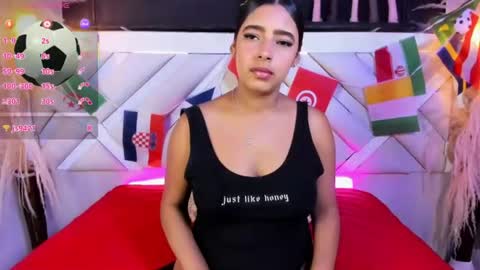 Snapshot of zoe_johnsonn1 chatting on 8, 7, 2026 Zoey online show from 8, 7, 2026