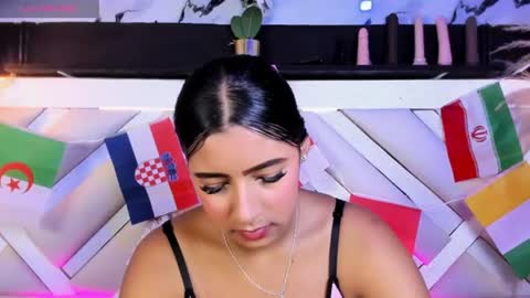 Snapshot of zoe_johnsonn1 chatting on 11, 7, 2026 Zoey online show from 11, 7, 2026