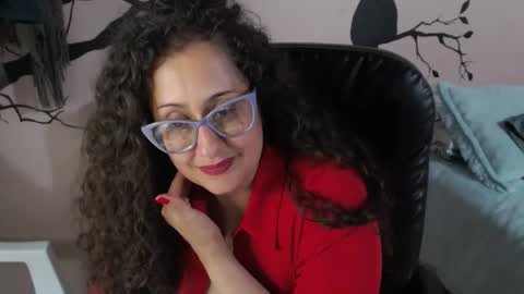 Snapshot of zoe_koller chatting on 25, 10, 2025 Zoe Koller online show from 25, 10, 2025