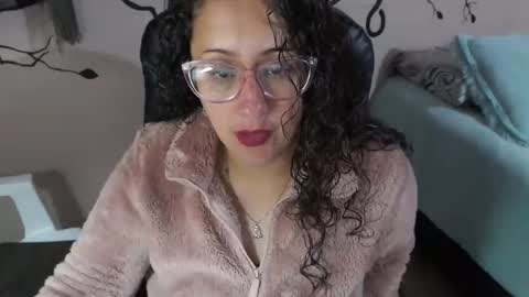 Snapshot of zoe_koller chatting on 27, 10, 2025 Zoe Koller online show from 27, 10, 2025