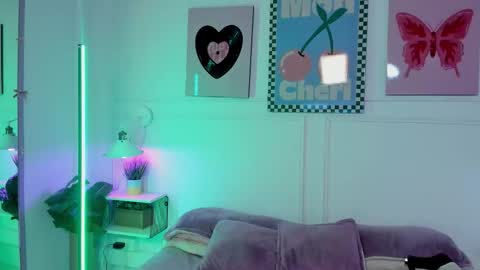 Zoe Lynch online show from 17, 3, 2026