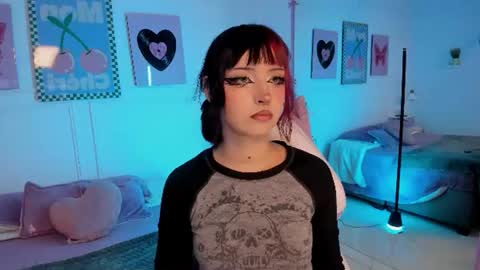 Zoe Lynch online show from 29, 6, 2026