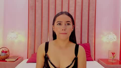 Zoe Monrow online show from 4, 5, 2026