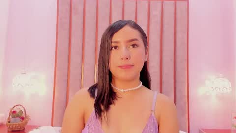 Snapshot of zoe_monrow chatting on 31, 7, 2026 Zoe Monrow online show from 31, 7, 2026