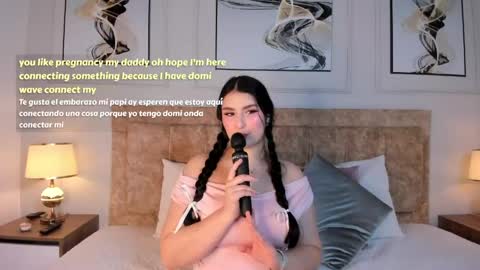 zoe_moon__ online show from 4, 4, 2026