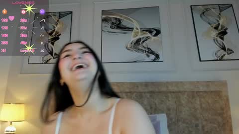 zoe_moon__ online show from 19, 5, 2026