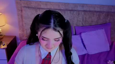 zoe_moon__ online show from 28, 7, 2026
