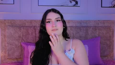 zoe_moon__ online show from 5, 8, 2026