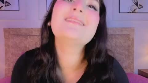zoe_moon__ online show from 8, 8, 2026