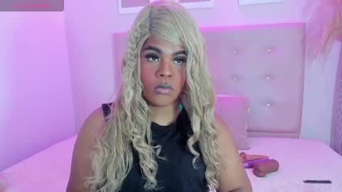 zoe_rose4 online show from 22, 3, 2026