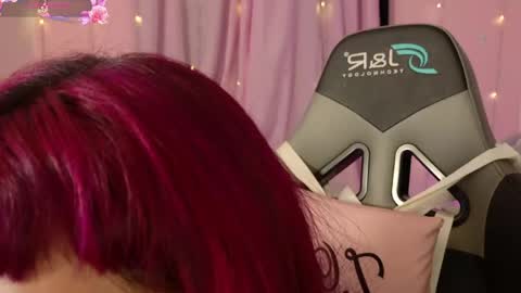 zoe_sullivan_ online show from 6, 5, 2026
