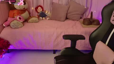 zoe_sullivan_ online show from 6, 7, 2026