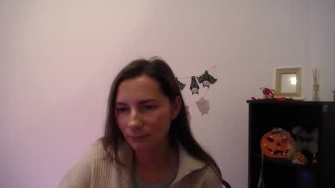 Snapshot of zoe_sweet55 chatting on 6, 11, 2025 zoe_sweet55 online show from 6, 11, 2025