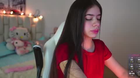 Snapshot of zoe_turnner_18 chatting on 19, 7, 2026 Zoe online show from 19, 7, 2026