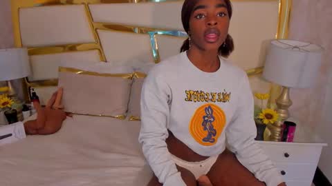 Zoecarrter online show from 27, 2, 2026