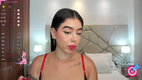 Snapshot of zoee_jackson chatting on 6, 2, 2025 zoee jackson online show from 6, 2, 2025