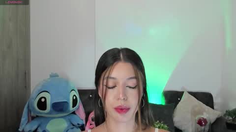 Snapshot of zoee_jackson chatting on 9, 9, 2025 zoee jackson online show from 9, 9, 2025