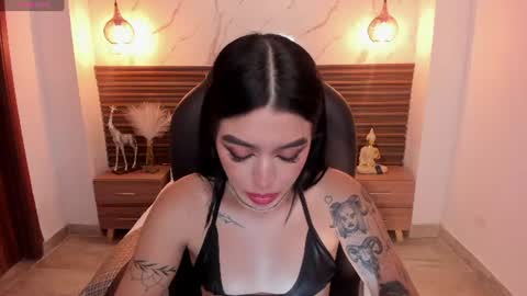 Snapshot of zoee_jackson chatting on 5, 7, 2026 zoee jackson online show from 5, 7, 2026