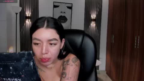 Snapshot of zoee_jackson chatting on 9, 7, 2026 zoee jackson online show from 9, 7, 2026